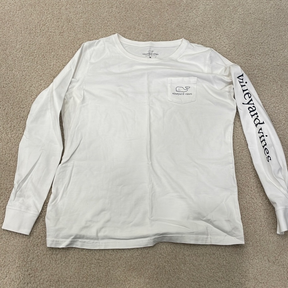 NWOT Vineyard Vines Long Sleeve T Shirts
